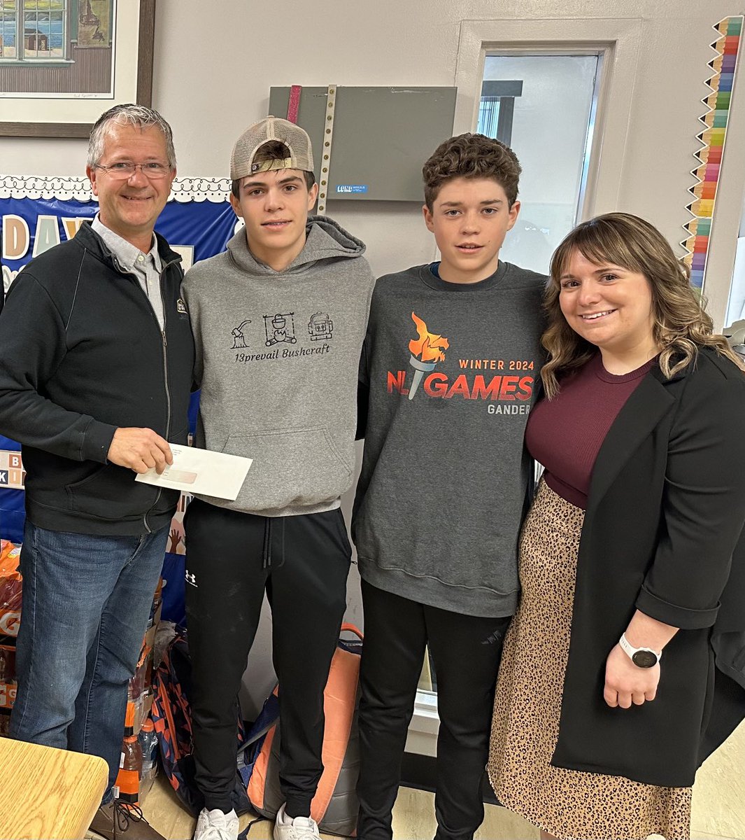 Darin King tweet media