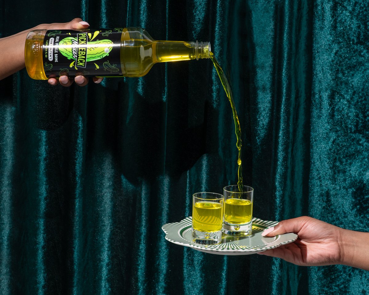 pickleInApouch's tweet photo. Get ready to raise your glasses—Pickleback Mixer pouring now! Make the perfect shots to start the party.🥳
#pickleback #pickles #pickle #vanholtens https://t.co/LYTYuvm2BF