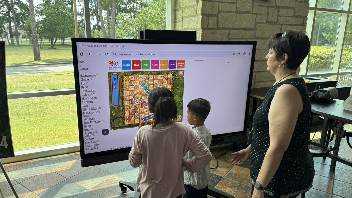 SISDInstTech's tweet image. What another DYNAMIC Digital Playground @SpringISD during Summer Leadership Institute-Day 2.  Today&apos;s #BenQBoards stations were student led, showcasing activities from @ToyTheaterGames, @PhETsims, and @MathigonOrg. #SpringISDBlendedLearning is #UNSTOPPABLE , even over the summer!