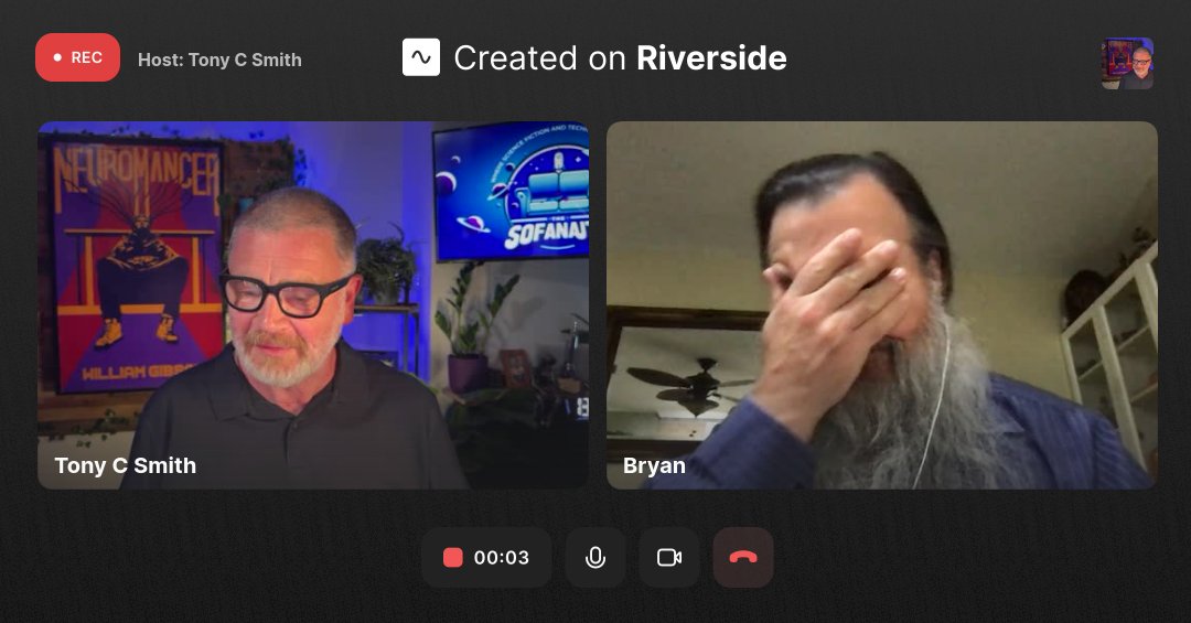 Sofanauts (@starshipsofa) on Twitter photo 