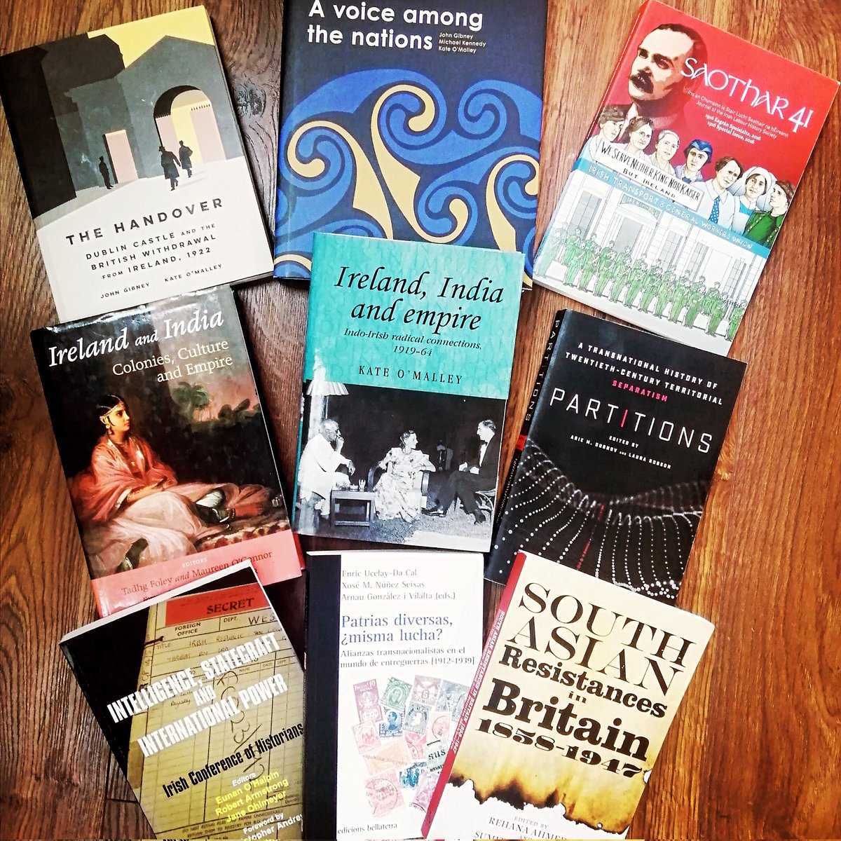 KOM_acc's tweet image. Here's a little visual recap of books I've written, co-written and have chapters or articles in. 🤓🧐📚 #bookworm #history #Ireland #India #twitterstorians #imperialism #empire #decolonisation #IrishImperialLives