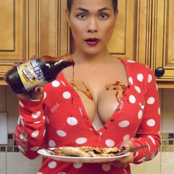 TeamLooseyLu's tweet photo. #NewProfilePic Cum do a foodie shoot or just watch me eat @EXXXOTICA with @JamesBartholet "Inside The Industry" BOOTH along side @Foxxy702 https://t.co/KFrmz0xSKg