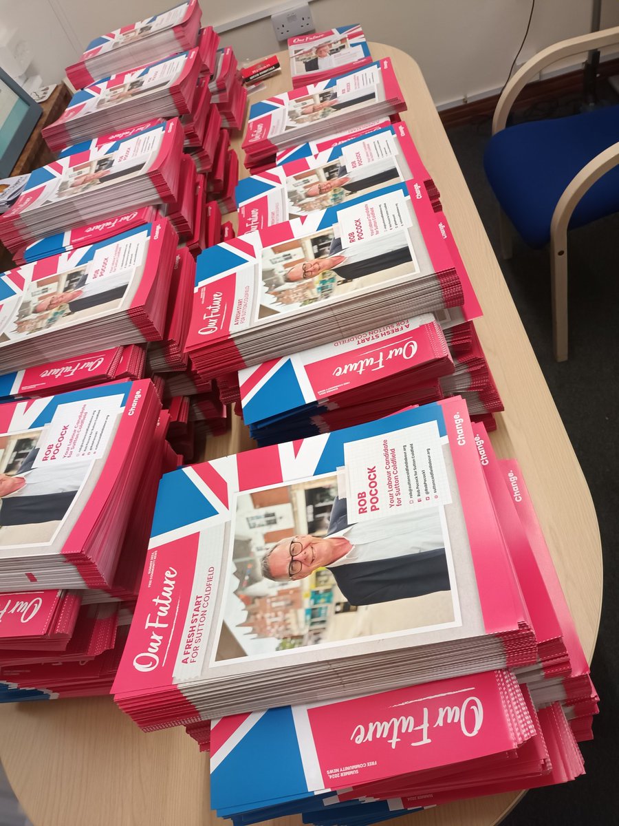 Oh yes - another whack packed and ready to hit the streets of #SuttonColdfield! A week left to win it for <a href="/UKLabour/">The Labour Party</a>  - and Yes We Can!