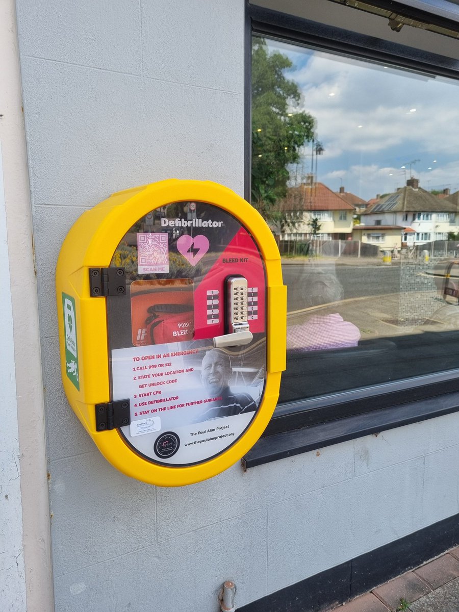 The Paul Alan Project (@paulalanproject) on Twitter photo Two more defibrillators and bleed control kits installed and emergency ready today in Sutton, working with our wonderful electrician, Paul from <a href="/ChalmersElec/">Chalmers Electrical</a> 
- with thanks to the businesses involved for allowing us to use their walls for the safety of the whole community 🤍 Two more defibrillators and bleed control kits installed and emergency ready today in Sutton, working with our wonderful electrician, Paul from <a href="/ChalmersElec/">Chalmers Electrical</a> 
- with thanks to the businesses involved for allowing us to use their walls for the safety of the whole community 🤍