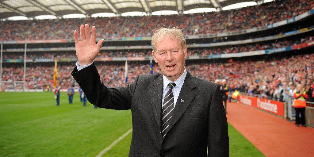 Thank you Mícheál for bringing so much magic to our weekends . 

Ar dheis Dé go raibh a anam dílis.🙏