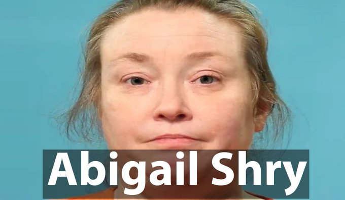 CtObserve's tweet photo. @MacFarlaneNews Abigail Shry — Threatening Judge Chutkan August 12
The words and actions of Shry are not that uncommon in Defendant Trump's set of followers. Just the latest in the House of Reps hearing illustrate that point.
#NotRoleModels
https://t.co/1i8gMvvYep https://t.co/JaSaOAUjM2