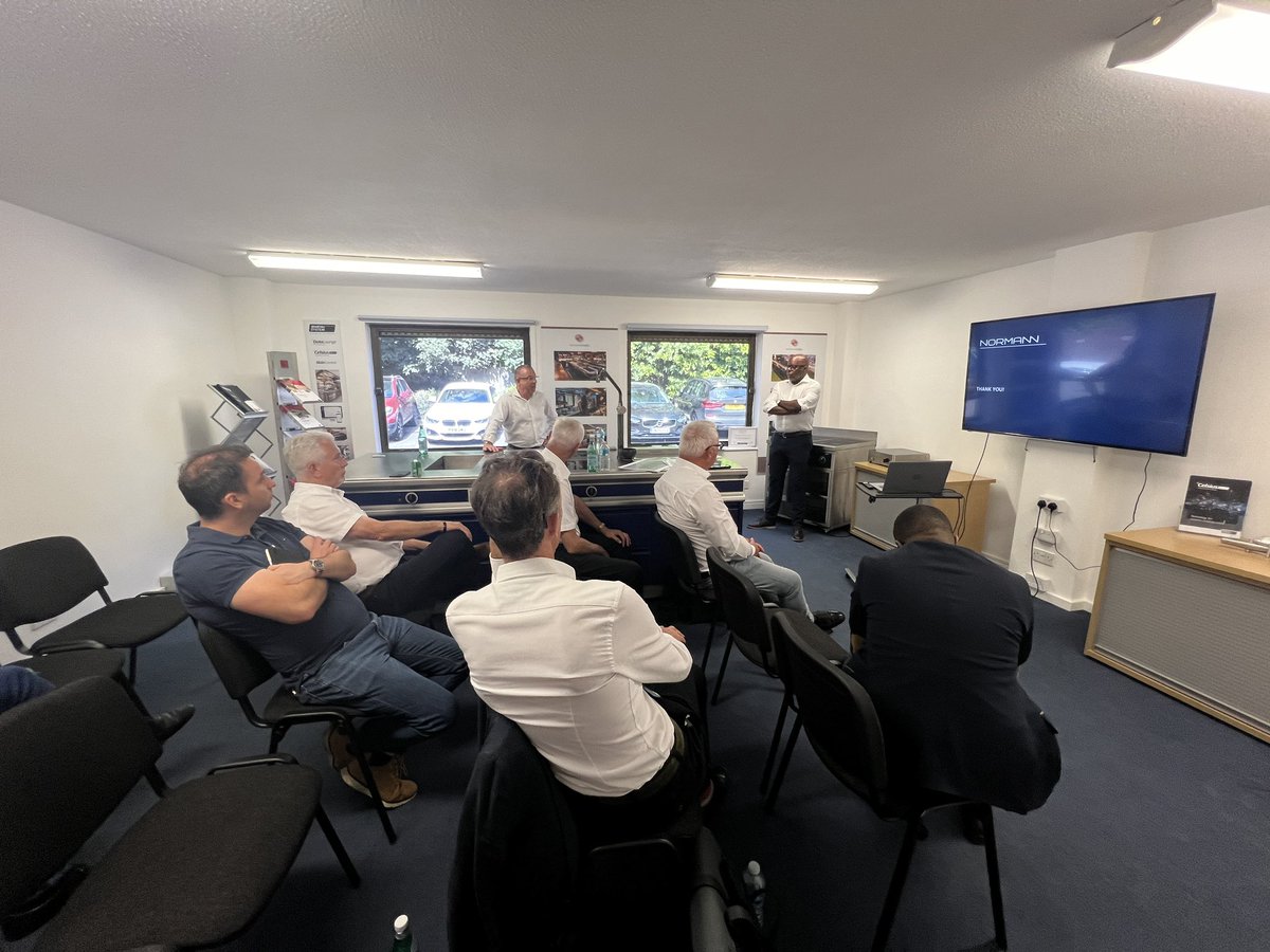 Natalie_Courbet's tweet image. Another fantastic Knowledge and Innovation Day at @exclusiveranges! A huge thank you to our partners Frédéric from MENU SYSTEM &amp;amp; Mohamed from Rosinox and Friginox, as well as our incredible guests, for joining us. 

#ExclusiveRanges #KnowledgeAndInnovation #MenuSystem #Rosinox