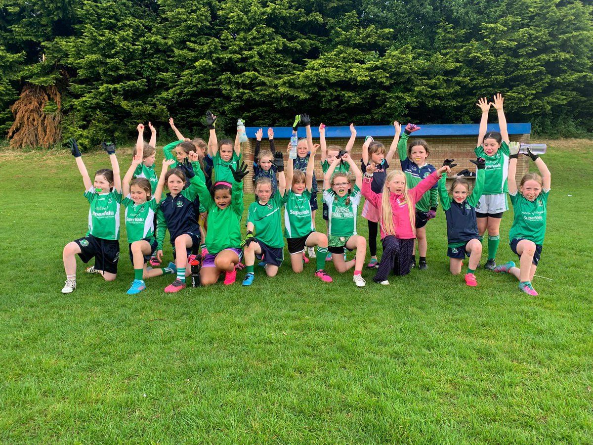 lurgan_ladies's tweet photo. Our U8 girls had a great time on Friday evening as they attended a blitz in Kingscourt. The girls played some fantastic football against Kingscourt and Magheracloone in a superbly organised blitz. Massive thanks to Kingscourt Stars for hosting 💚🤍 https://t.co/rGbzedqVcq