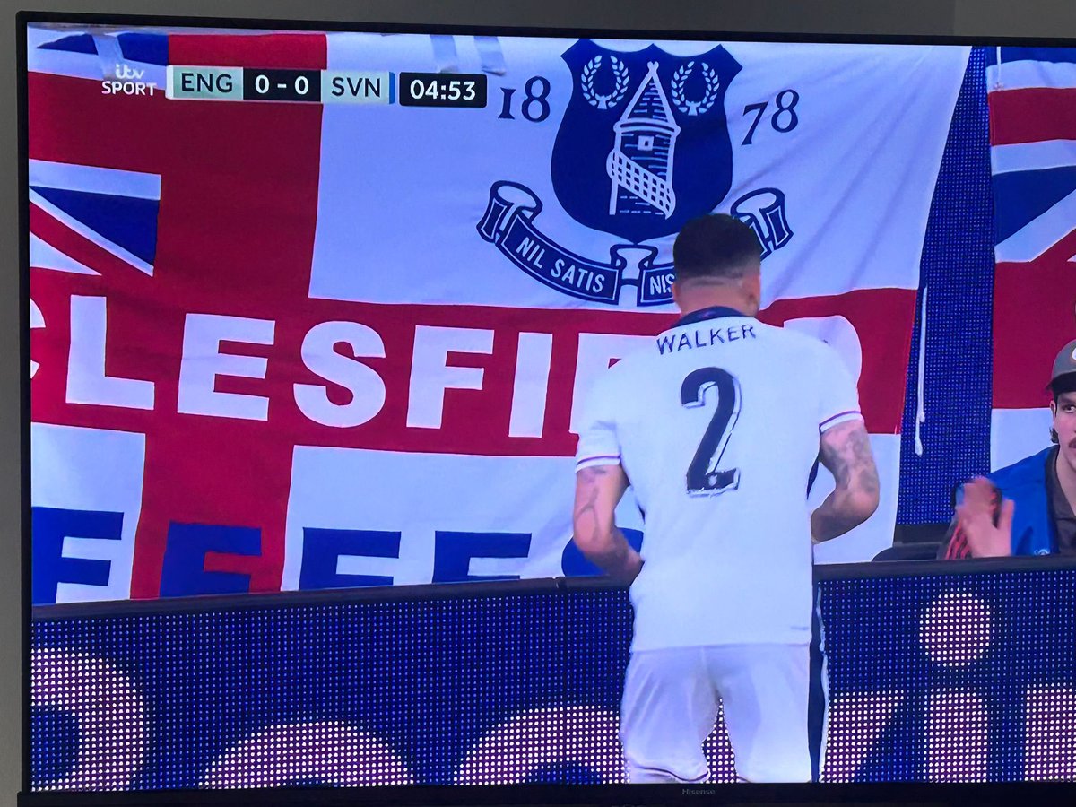 Imagine having to watch Everton AND this