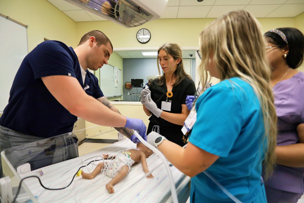Our Neonatal Nurse Practitioner students recently took part in skills labs, interprofessional simulations, and also had the opportunity to enjoy a Durham Bulls game during their on-campus intensives. 

#NNP #DukeNursing
