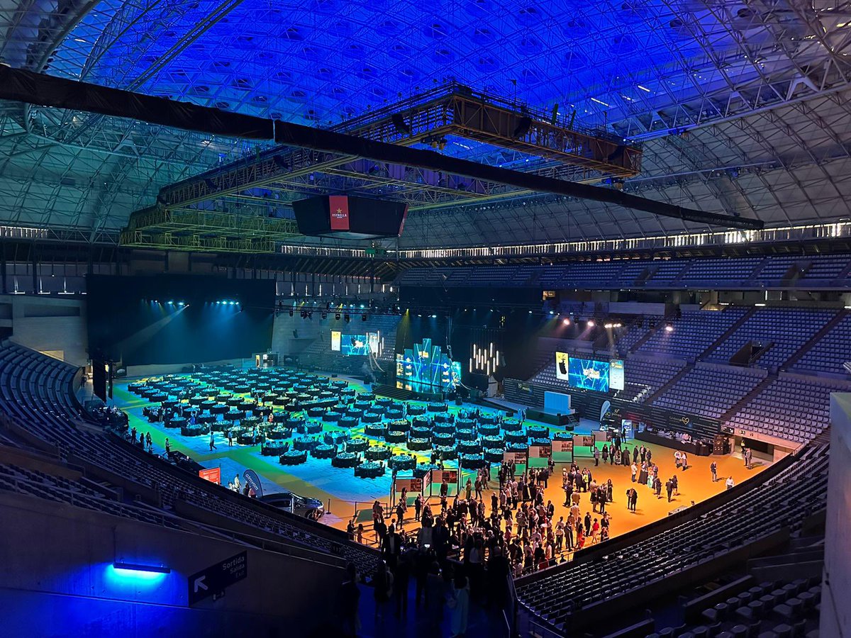 Mail Boxes ETC Airport (@mbeairport) on Twitter photo ¡Felicidades a @PIMEC por estos #50anysPIMEC! 🎉5️⃣0️⃣
Encantados de acompañar a la organización empresarial en la celebración de su 50 aniversario en el <a href="/PalauSantJordi/">Palau Sant Jordi</a>, donde se entregarán los #PremisPimes2024 que reconocen las mejores iniciativas empresariales. ¡Felicidades a @PIMEC por estos #50anysPIMEC! 🎉5️⃣0️⃣
Encantados de acompañar a la organización empresarial en la celebración de su 50 aniversario en el <a href="/PalauSantJordi/">Palau Sant Jordi</a>, donde se entregarán los #PremisPimes2024 que reconocen las mejores iniciativas empresariales.