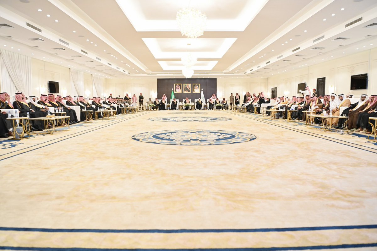 سمو أمير منطقة جازان
#محمد_بن_ناصر
يخصص الجلسة الأسبوعية لاستعراض جهود الجهات المعنية بالمنطقة في تعزيز الصحة العامة.