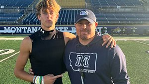 Six Star Football | PLUS+ (@sixstarfootball) on Twitter photo Montana State Camp Spotlight I Rising Offensive Talents Impress College Coaches
📈Six Star Football takes a look at several rising prospects who impressed in Bozeman, MT⭐️
STORY ▶️ sixstarfootball.com/article/montan…
<a href="/Arlington_Mason/">Mason Arlington</a> <a href="/bashbodily6/">Bash Bodily</a> <a href="/kadenmherman/">Kaden Herman</a> <a href="/LukeOxarart10/">Luke Oxarart</a> <a href="/CT_Worley/">CT Worley</a> Montana State Camp Spotlight I Rising Offensive Talents Impress College Coaches
📈Six Star Football takes a look at several rising prospects who impressed in Bozeman, MT⭐️
STORY ▶️ sixstarfootball.com/article/montan…
<a href="/Arlington_Mason/">Mason Arlington</a> <a href="/bashbodily6/">Bash Bodily</a> <a href="/kadenmherman/">Kaden Herman</a> <a href="/LukeOxarart10/">Luke Oxarart</a> <a href="/CT_Worley/">CT Worley</a>
