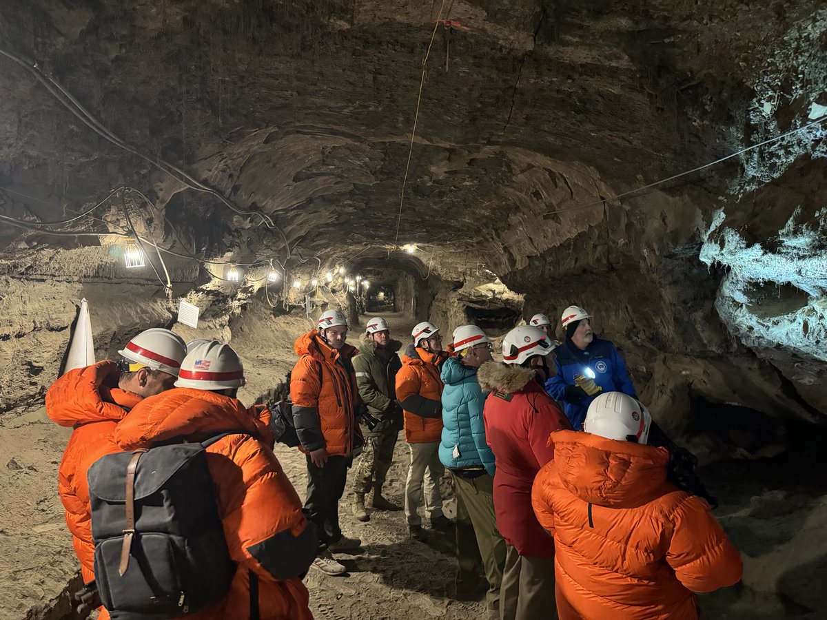 Normally I don’t like the sound of backup alarms but oh baby I heard that sweet melody today as they continue dirt work and prep for a new operations facility at the #permafrosttunnel #cryosphere #permafrost