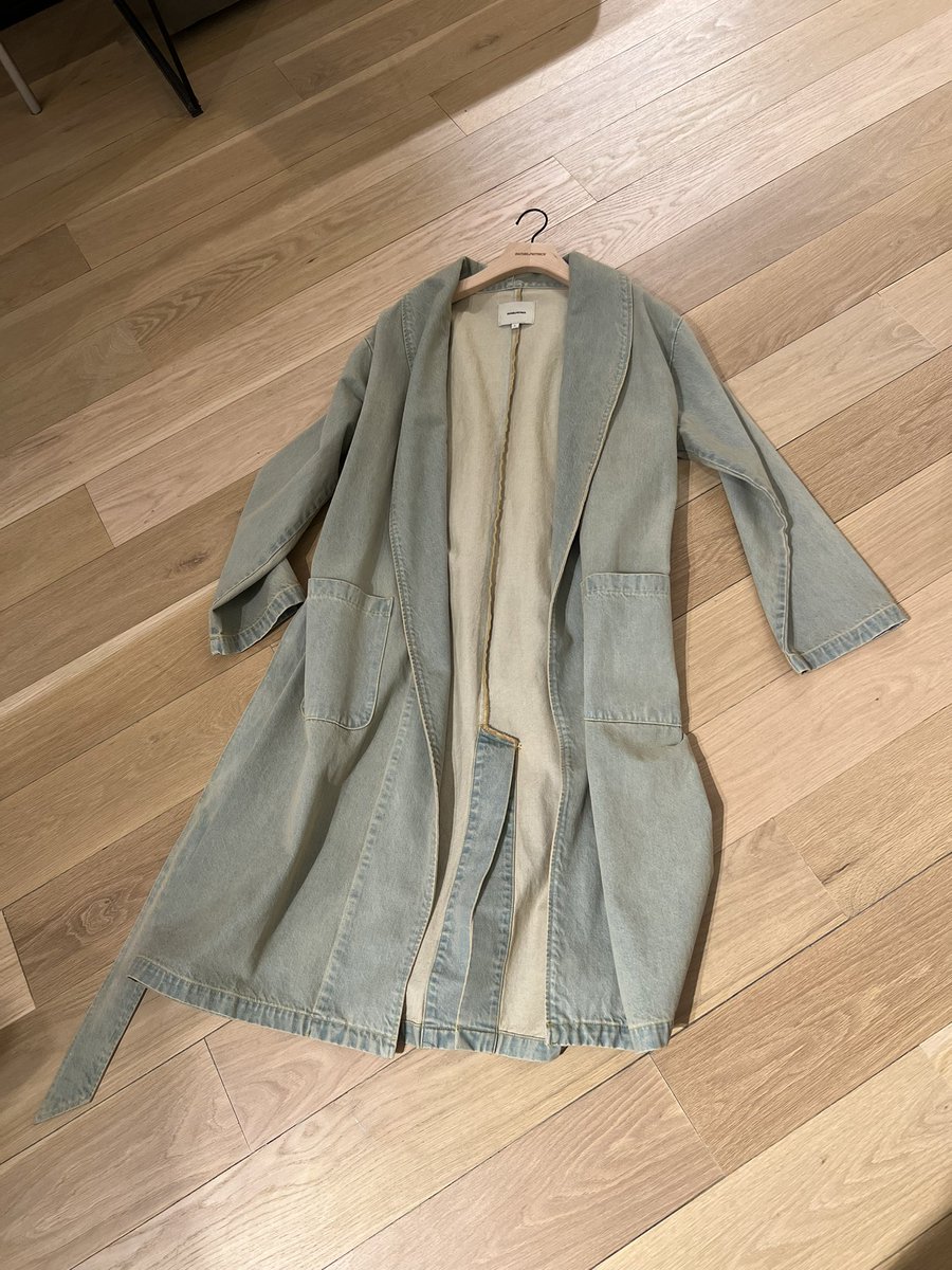 danielpatrick_'s tweet image. Denim Robe Coat exclusive at Beverly Center