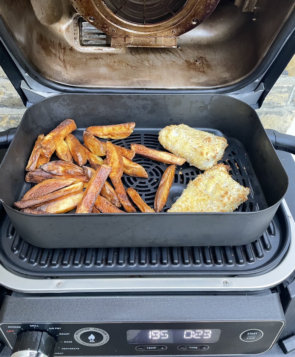 Micon Metcalfe tweet media