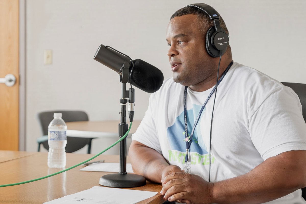 On episode 16 of The Healthy Matters Podcast, Kentral joins @drdavidhilden for a candid conversation about community violence, and the strategies used to prevent, intervene, and combat future violence. Listen now at healthymatters.org or wherever you get your podcasts.