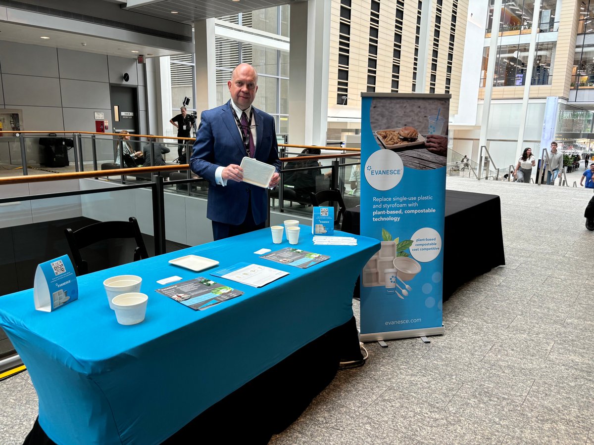 The Canadian #ClimateInvestor Conference is happening today! This morning featured talks from <a href="/DIRTT/">DIRTT</a>, <a href="/MorganSolar/">Morgan Solar</a>, and <a href="/clearblueonline/">Clear Blue Technologies</a> .

<a href="/douglas_horne/">Douglas Horne</a>, also presented our revolutionary StarFybr material.

Proud to be part of this event, accelerating a more sustainable future.