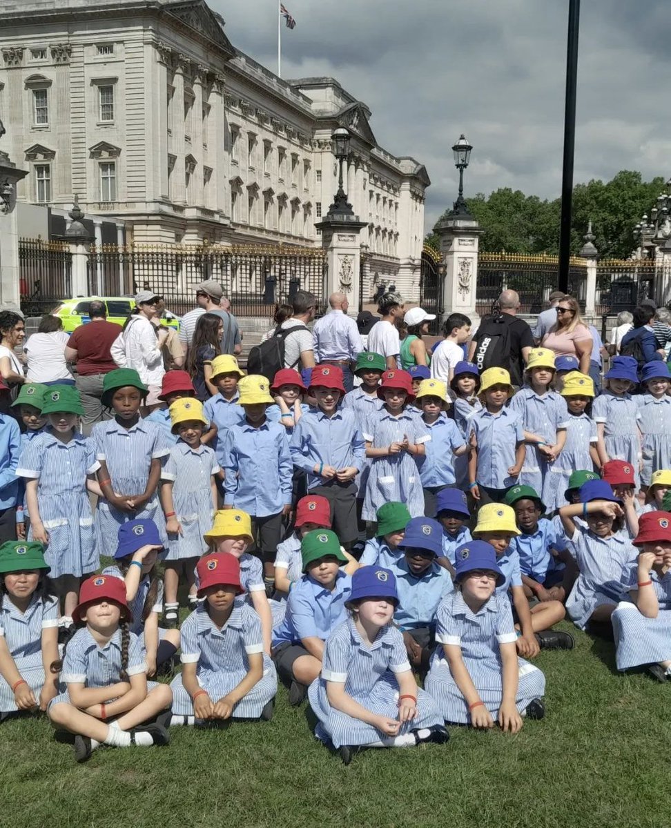 Year 1 had a great bus tour of London and even visited this famous London landmark.
