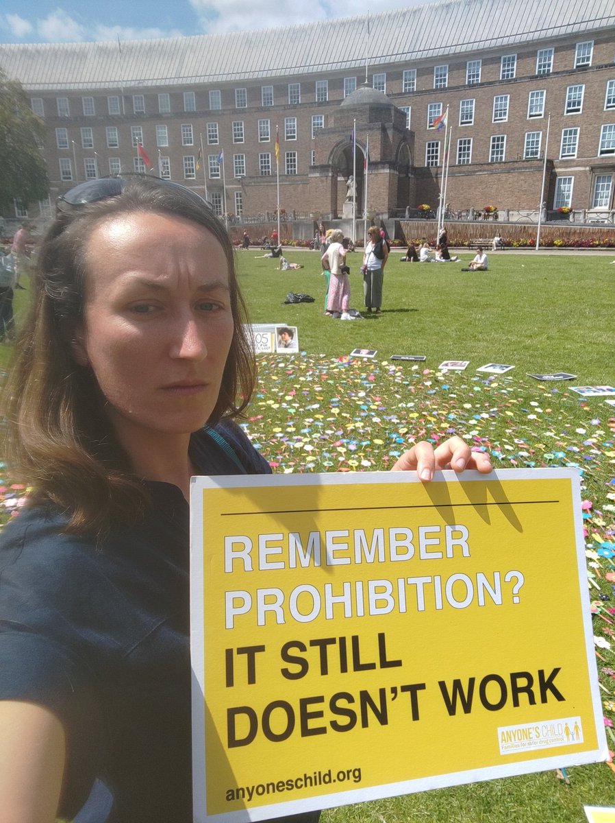 Heather Mack (@heathermack4) on Twitter photo My life has been touched by avoidable drug deaths like many others. Thank you <a href="/anyoneschild/">Anyone's Child: Families for Safer Drug Control</a> for raising awareness in Bristol today. My life has been touched by avoidable drug deaths like many others. Thank you <a href="/anyoneschild/">Anyone's Child: Families for Safer Drug Control</a> for raising awareness in Bristol today.