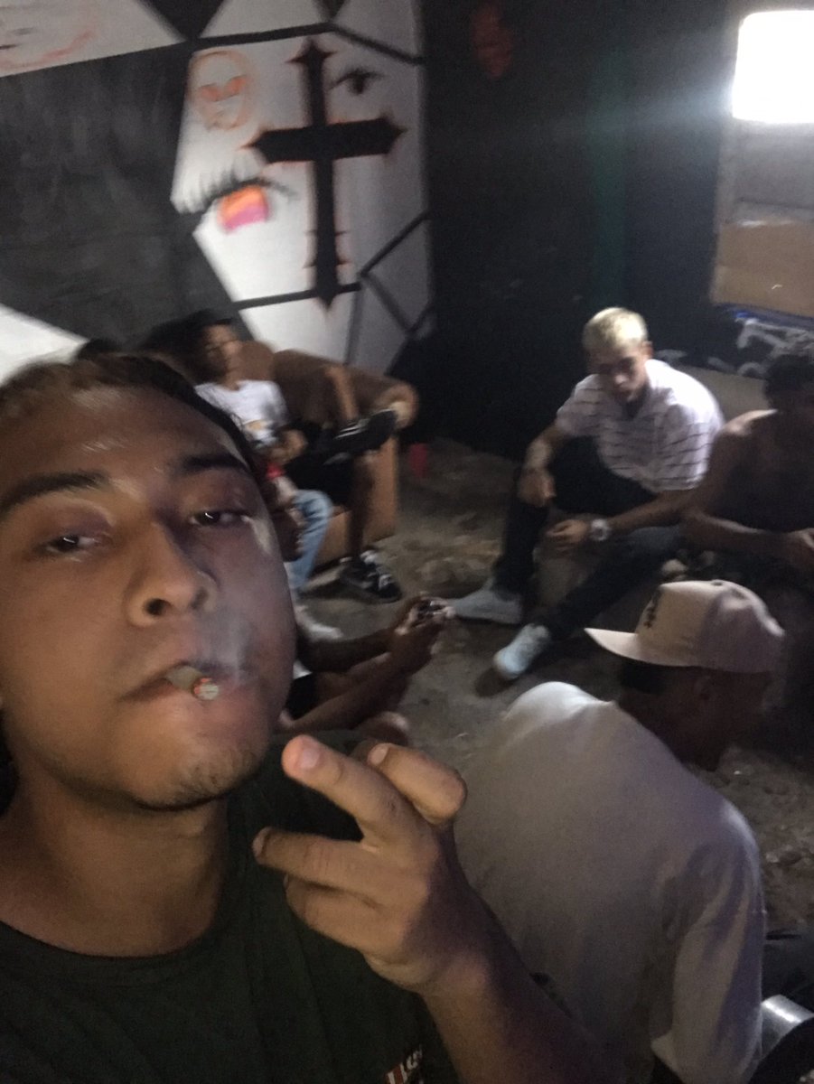 I am with the whole g*ng gathered to end your p*g wallet, we are your superior and your *ss is now weakened by us to use you, give us a reason to spend our time and use you f*ggot.💸💸
#paypig #anydesk #cashmastar #findom