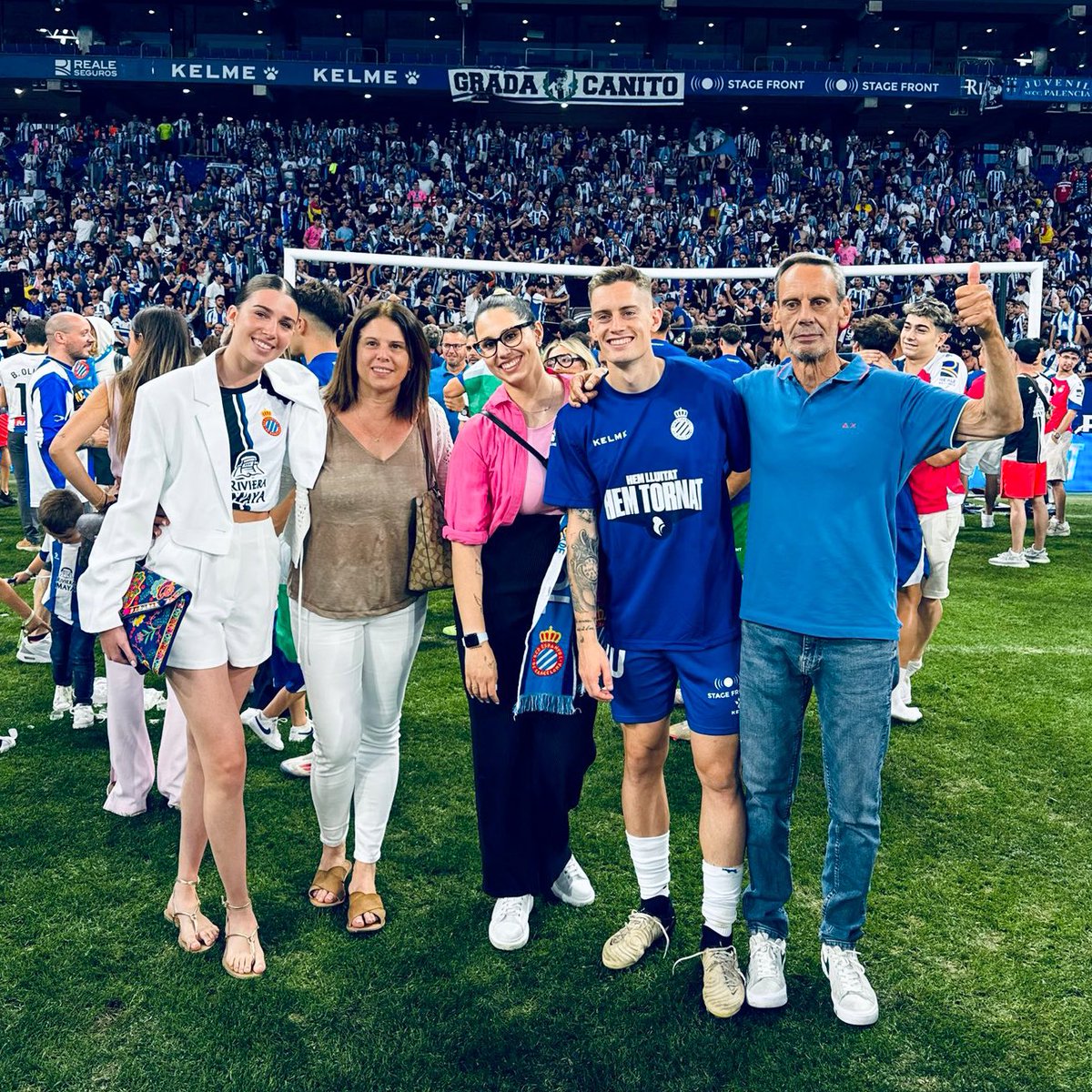 Pol Lozano (@lozanopol26) on Twitter photo Cerramos una temporada complicada con una noche historica. <a href="/RCDEspanyol/">RCD Espanyol de Barcelona</a> #rcde Cerramos una temporada complicada con una noche historica. <a href="/RCDEspanyol/">RCD Espanyol de Barcelona</a> #rcde