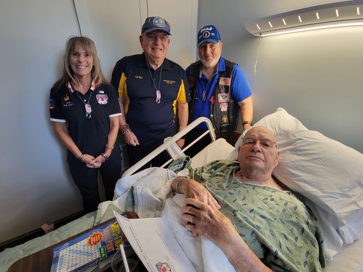 Three Last Patrol volunteers recently visited a special veteran on his Last Patrol and presented our Veteran’s Last Patrol Certificate of Appreciation and a packet of Cards of Gratitude.

Learn more about volunteering here: veteranlastpatrol.org/volunteer