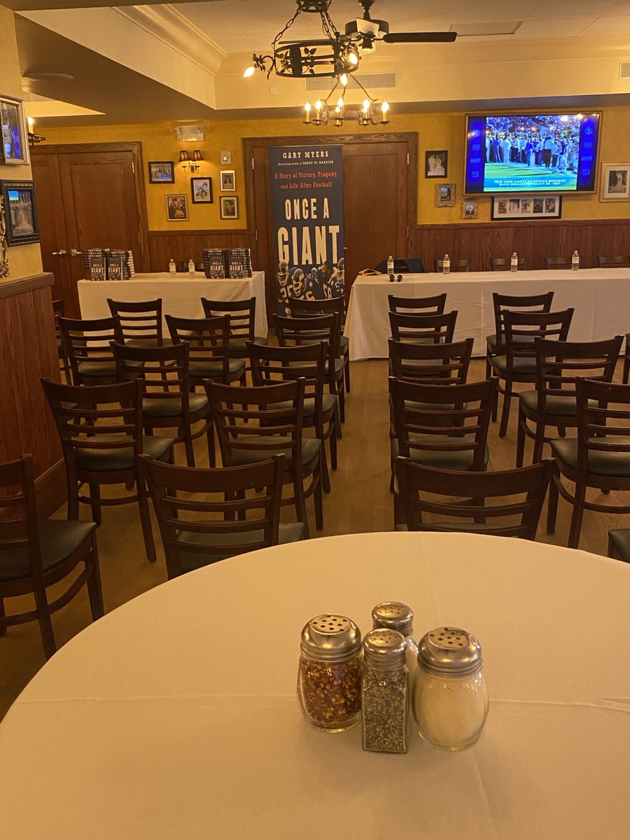 Gary Myers (@garymyersny) on Twitter photo Ready for a big night <a href="/CarminesNYC/">Carmine's Italian Restaurant</a> 200 West 44 St. with Giants Super Bowl champs Joe Morris, Leonard Marshall, Jim Burt, Bart Oates and Howard Cross. $45 gets you food, drink ticket and panel discussion. "Once A Giant" available to purchase for $30 and players will sign! Ready for a big night <a href="/CarminesNYC/">Carmine's Italian Restaurant</a> 200 West 44 St. with Giants Super Bowl champs Joe Morris, Leonard Marshall, Jim Burt, Bart Oates and Howard Cross. $45 gets you food, drink ticket and panel discussion. "Once A Giant" available to purchase for $30 and players will sign!