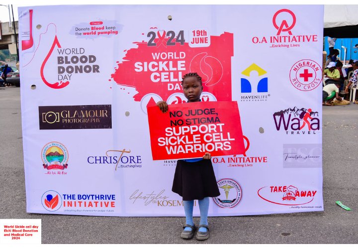 TheHavenLife's tweet image. We&apos;re still buzzing from the success of our Sickle Cell Blood Donation Drive! A big shoutout to everyone who participated and made a difference. Thank you everyone ☺️

 #Havenlifefoundation #PostEvent #SickleCellAwareness #SickleCellSupport #livesaver #EkitiState