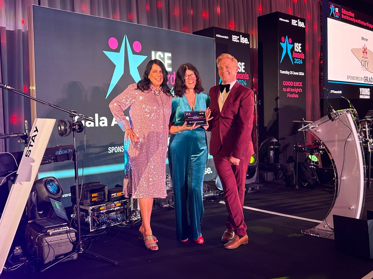 Congratulations to <a href="/CityUniLondon/">Anna</a> for winning the #ISEawards24 award for the Best University &amp; Employer Engagement Strategy #ISErec24

This award was sponsored by <a href="/Gradcore/">Gradcore</a> 

Sarah Hathaway accepted the award on City University of London’s behalf.