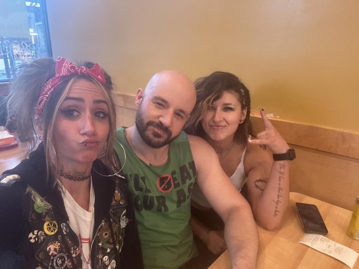 Giiiiiiiiiig
(<a href="/D_Torch/">Daniel Torch</a>'s dream journal comes to life)