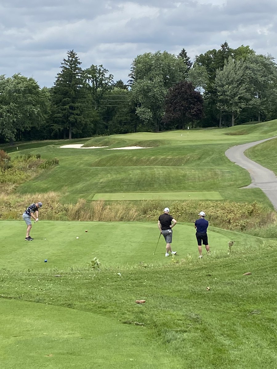 Breaking100 tweet media