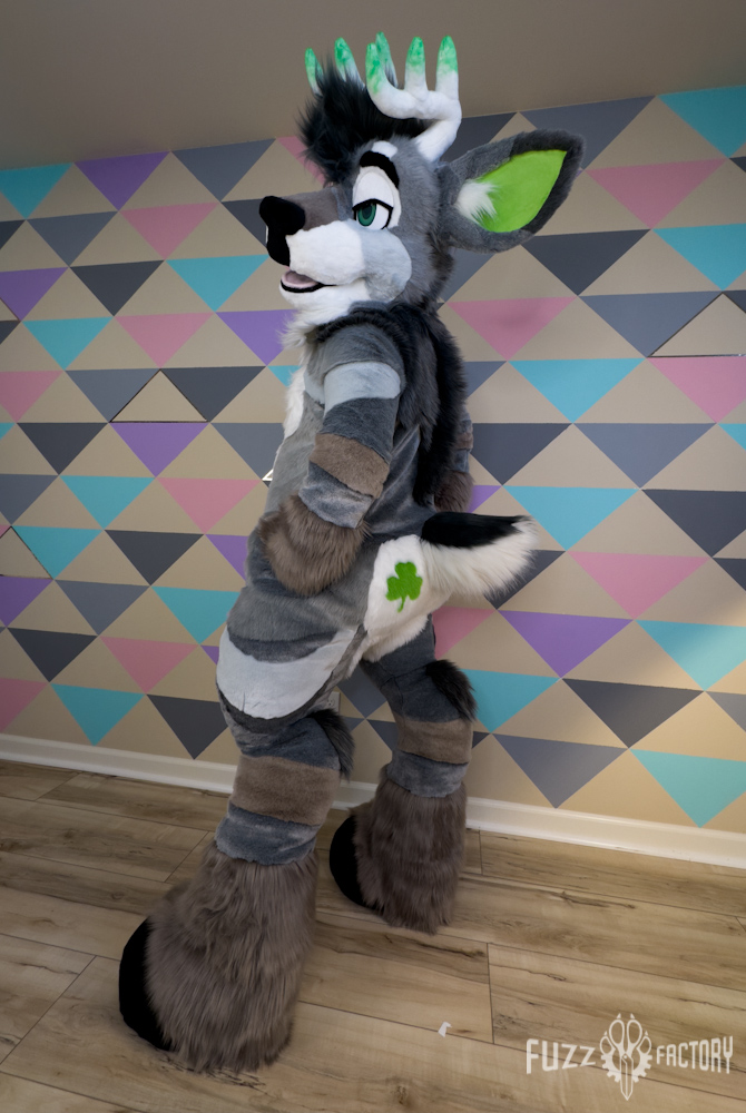 It has been a while but I think its time! I'll be opening Friday for quotes 2 suit slots to be completed by the end of the year. I'm looking to prioritize planti or digi style suits and would love to do something toony, though I'm open to look at other concepts!