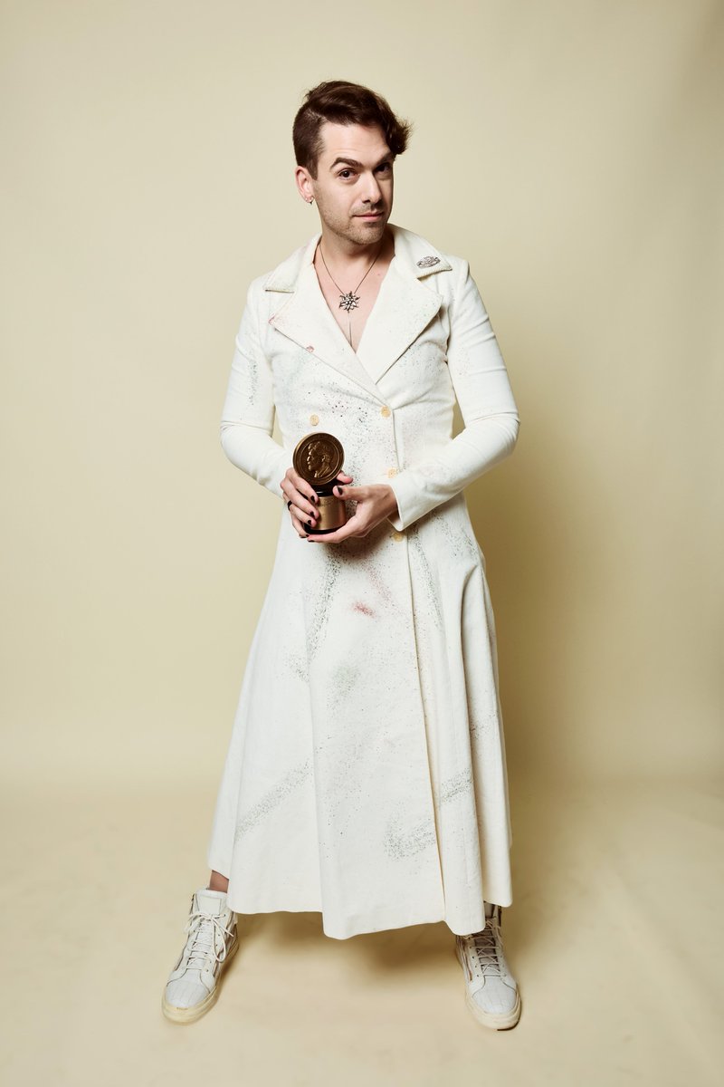 PeabodyAwards's tweet image. 📸 More fun Peabody portrait action with @ofkband! 🎮🏆🌈 peabodyawards.com/award-profile/…

#PeabodyWinner #WeAreOFK #InteractiveMedia #StoriesThatMatter