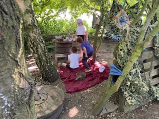 NectonFS's tweet image. And finally our after school Forest Club  enjoyed some water play, role playing with base camps and climbing.
It's great to see the children of different ages coming together to play in the space we have.