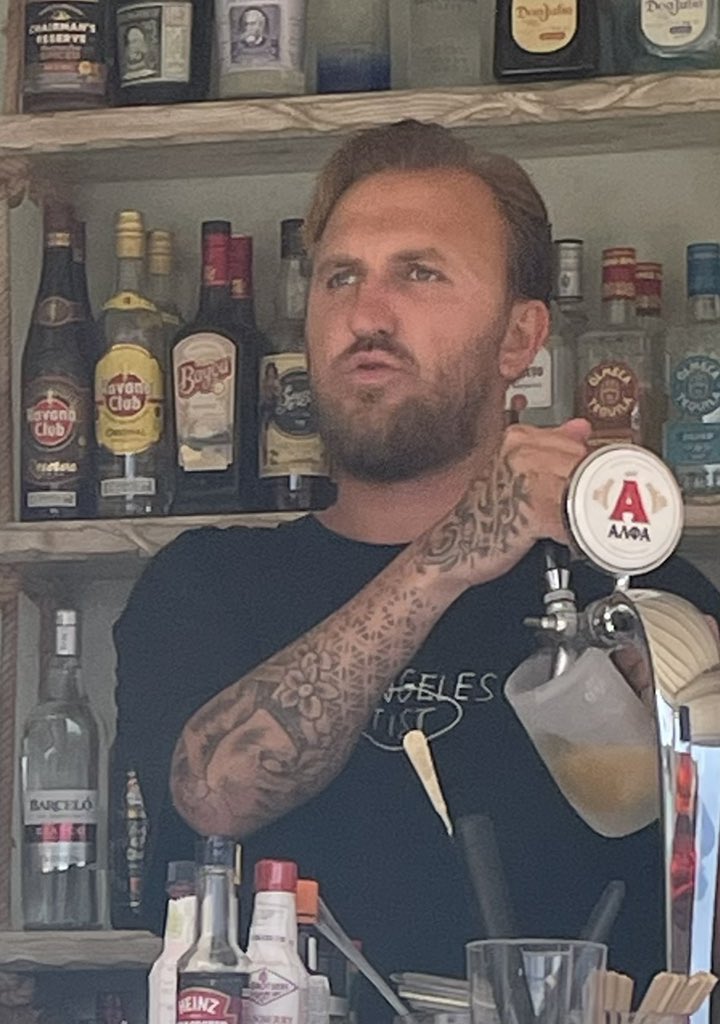 In case you wondered where Harry was😂😂