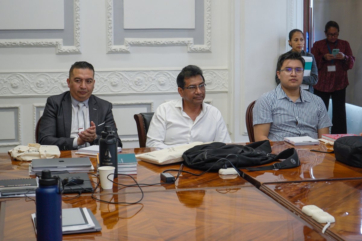 uartesec's tweet photo. Durante esta fase se llevarán a cabo espacios de diálogos con actores de la comunidad UArtes para reflexionar sobre aspectos contemplados en el modelo de evaluación. https://t.co/YtQIeQ1pLT