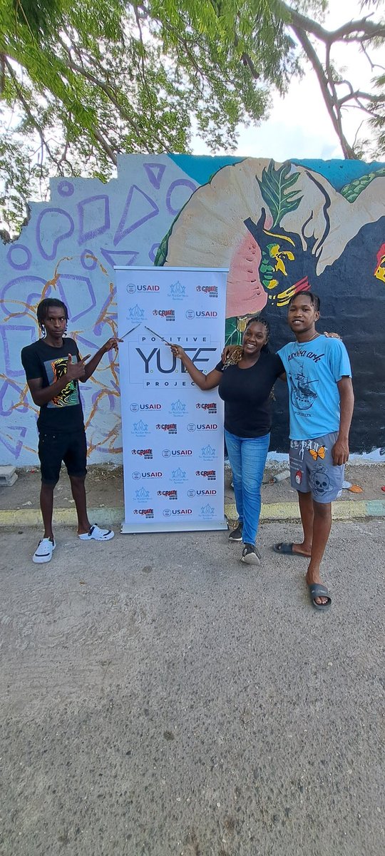 MYFJAMAICA (@myfjamaica) on Twitter photo Youth participants, Oshane and Justin, from our Positive YUTE Project (PYP) share lens with muralist <a href="/reneekitson/">Renee Kitson</a> as they paint the newest mural instalment in Gregory Park, Portmore.
Stay tuned for the final reveal coming soon 🙌🏾 <a href="/DemocracyIntl/">Democracy International</a>
<a href="/crimestopja/">Crime Stop Jamaica</a>
#MYFJamaica Youth participants, Oshane and Justin, from our Positive YUTE Project (PYP) share lens with muralist <a href="/reneekitson/">Renee Kitson</a> as they paint the newest mural instalment in Gregory Park, Portmore.
Stay tuned for the final reveal coming soon 🙌🏾 <a href="/DemocracyIntl/">Democracy International</a>
<a href="/crimestopja/">Crime Stop Jamaica</a>
#MYFJamaica