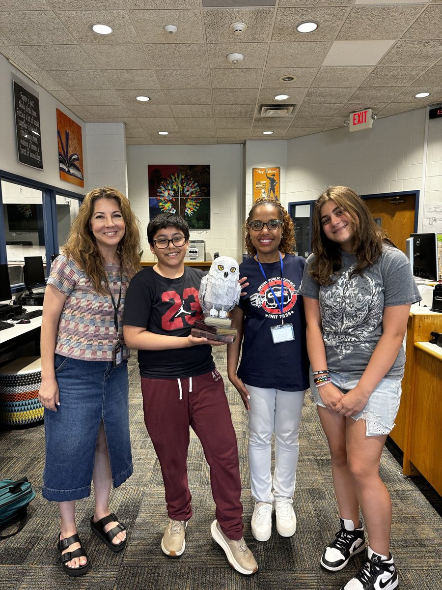 msmignone's tweet photo. New achievement unlocked! This Star 8th grade Student completed our #Hedwig 3D puzzle on his last day of middle school! 👏 @JerichoMS #jerichoms #jmslibrary @_ChadGleason @saraballute @esundb https://t.co/1DXBTIjA5u