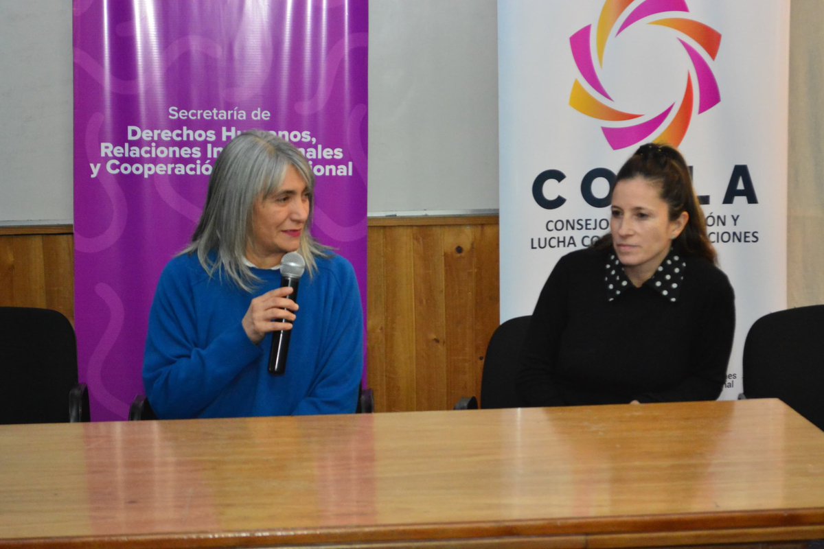 GiovanettL's tweet photo. #JornadaConsumosProblematicos organizada por @DDHH_RI_CI desde #SubseCiudadSaludable. Un espacio de abordaje integral con participación @HospitalNeuquen #HospitalHeller @BIENARG @UFLOuniversidad @UNComa_oficial y estudiantes.
Más de 120 asistentes
#EstadoPresente
@munineuquen https://t.co/HirKi09Lyb