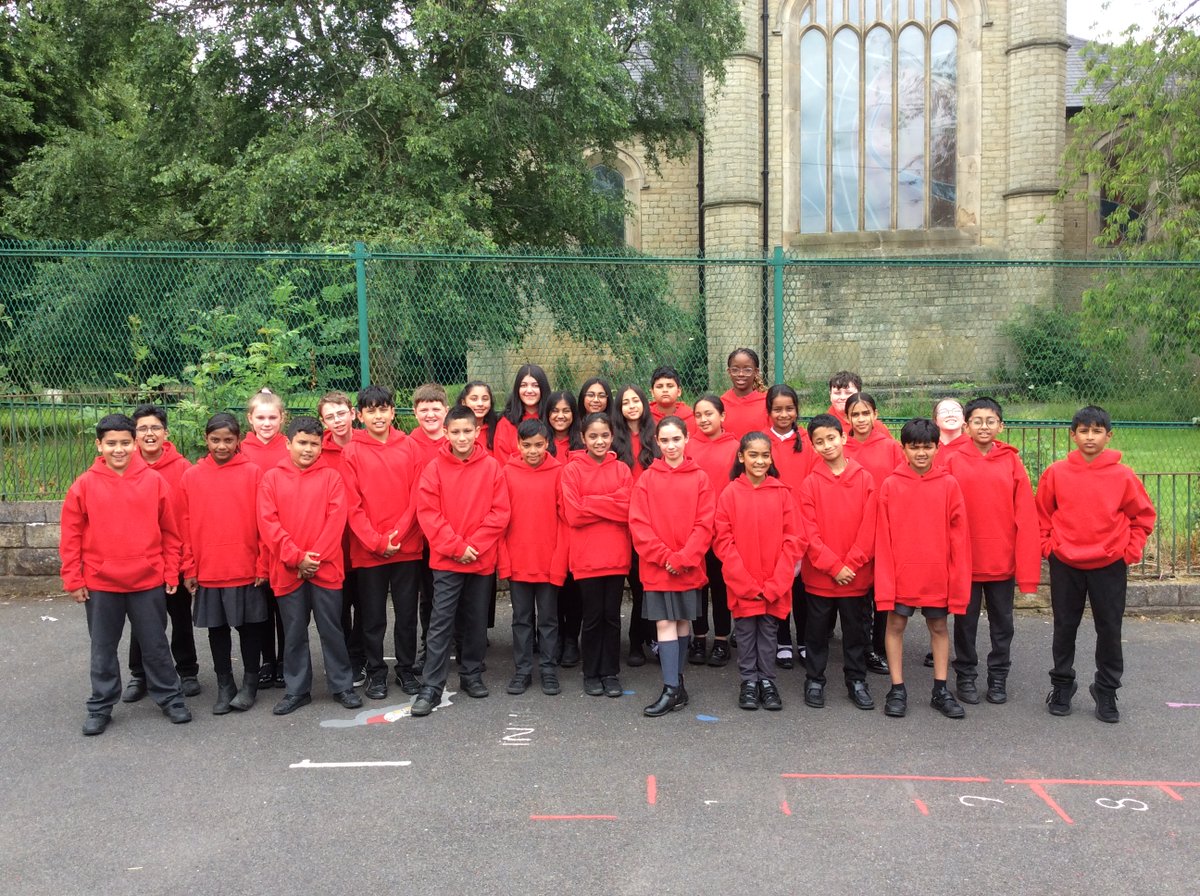 St George's Primary School Hyde tweet media