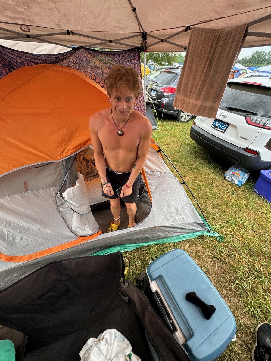 Forest was good yeah thx for asking ⁦<a href="/zackishabrown/">zack the dino whore</a>⁩