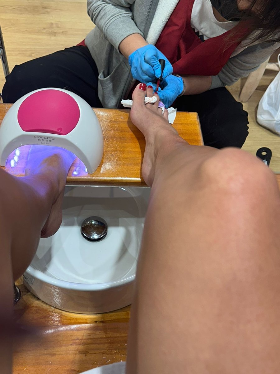 XROSEXMARY's tweet photo. WE ARE BACK
😊

Und wir bieten euch wieder unsere Fotos oder Videos an.

#Füße #Fußbilder #Sklave #Fußsklave #Geldsklave #Eiertritte #Geldherrin #Feet #Slave #Footslave #Moneyslave #Ballbusting #Ballkicking #Findom #Footpics #nylonfetısh #nylonsocks #footfetish #Fußfetisch https://t.co/c6sSDWSDj6
