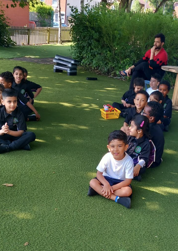 Ladypool_Prim's tweet photo. What a brilliant Sports Day for Key Stage 1! Parents, teachers, and children all had a fantastic time under the glorious sun. ππ
#SportsDay #TeamSpirit #SunnyDayFun #RespectGrowExcel https://t.co/dfi9Ddt51R