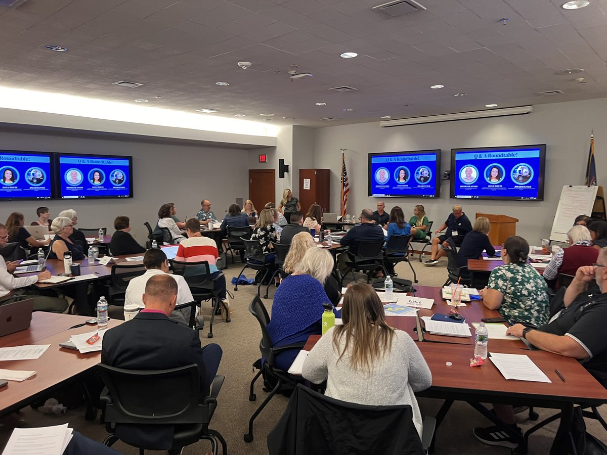 zach_harig's tweet photo. I was honored to present to my colleagues about media relations in school districts at our Michigan School Public Relations Association conference in Lansing today with @CotyKuschinsky!

A BIG thank you to our amazing panelists: @brooksblanton @DanaDWhyte &amp; @kiertzner7! 🎥 https://t.co/emLGEGejBQ