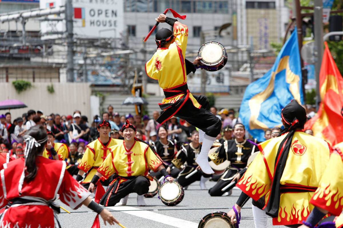 umiuminemui's tweet photo. 【2024】東京で屋台が出る夏祭り10選

6月29日(土)
奥浅草盆踊り大会(浅草駅 隅田公園)

7月4日(木)～8日(月)
下町七夕まつり(浅草駅 入谷かっぱ橋本通り)

7月6日(土)～8日(月)
入谷朝顔まつり(入谷駅/鶯谷え 入谷鬼子母神内)

7月7日（日）
夢と踊る「七夕ゆかた祭り」in 日本橋(コレド室町)

7月20日(土)
すもも祭(府中市大國魂神社)

7月24日(水)～27日(土)
神楽坂まつり(神楽坂通り)

7月25日（木）、26日（金）
新橋こいち祭 (新橋駅)

7月27日（土）
新宿エイサーまつり(新宿駅)

7月28日（日）
羽田まつり(大鳥居駅 羽田神社)

8月25��(金)、26日(土)
東京大塚阿波おどり(大塚駅南口)