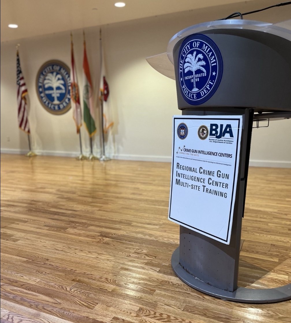 RuggieroMPD's tweet photo. @MiamiPD hosted the Crime Gun Intelligence Convention, providing a very informative and networking opportunity. Attendees were able to share intelligence, learn from each other, and build partnerships, making it a valuable and enriching experience for all involved.@DOJBJA @Director_BJA @OJPNIJ @ATFMiami @rperezmpd  @jrodriguezMPD