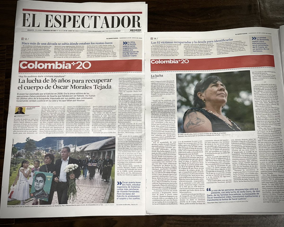 🔴No hemos hablado lo suficiente de un hecho que ocurrió hace una semana exacta y marcó un hito en la historia de los DD. HH. en Colombia

¿Recuerdan a las madres de Soacha, que desde 2008 están exigiendo justicia por los #FalsosPositivos? Va hilo 🧵👇🏼