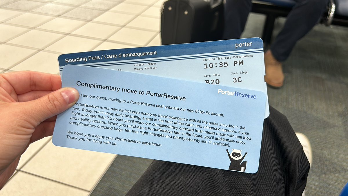 Exactly what I needed after a cancelled <a href="/AirCanada/">Air Canada</a> flight from Calgary. AC rebooking would have caused me to miss introducing <a href="/ThomasMulcair/">Tom Mulcair</a> at the <a href="/CALLACBD/">CALL/ACBD</a> conference tomorrow morning in Montreal. Grateful for #travelagents who rebooked me on <a href="/WestJet/">WestJet</a> and <a href="/porterairlines/">Porter Airlines</a>!