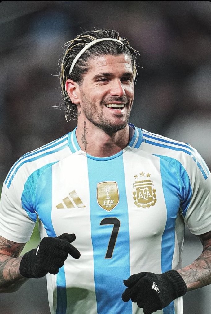 Gerardo Velázquez de León tweet media